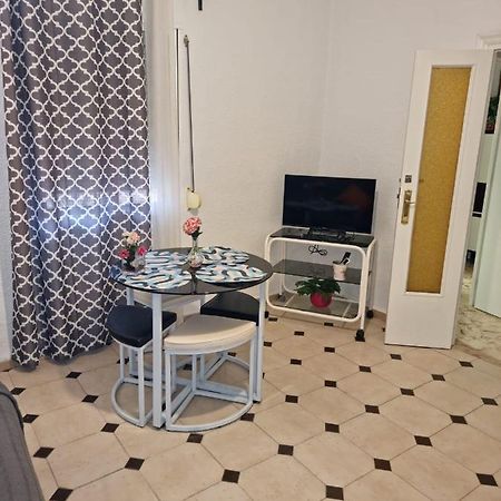 Wish Suite Dolores Leon De Triana Seville Exterior photo