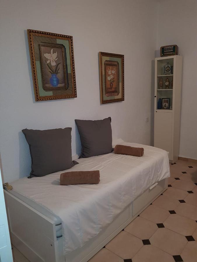 Wish Suite Dolores Leon De Triana Seville Exterior photo