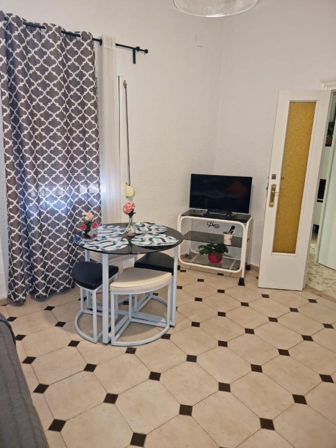 Wish Suite Dolores Leon De Triana Seville Exterior photo